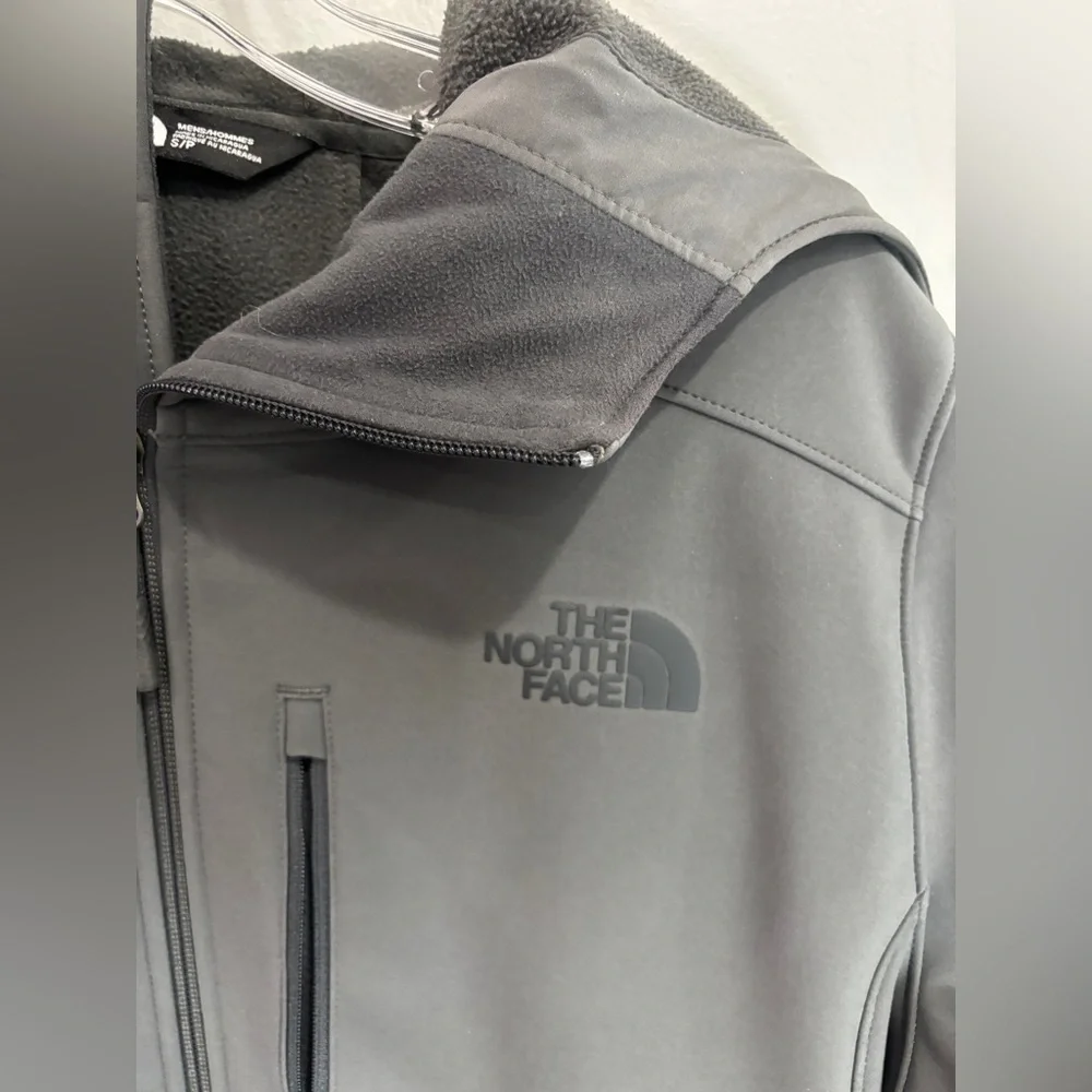 NWOT The North Face Men's Apex Bionic 2 Hoodie Small Heather Gray